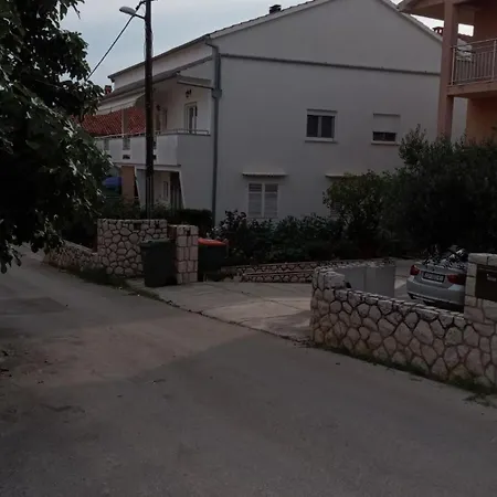 Apartment Ive *