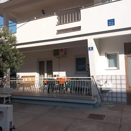 Apartment Ive